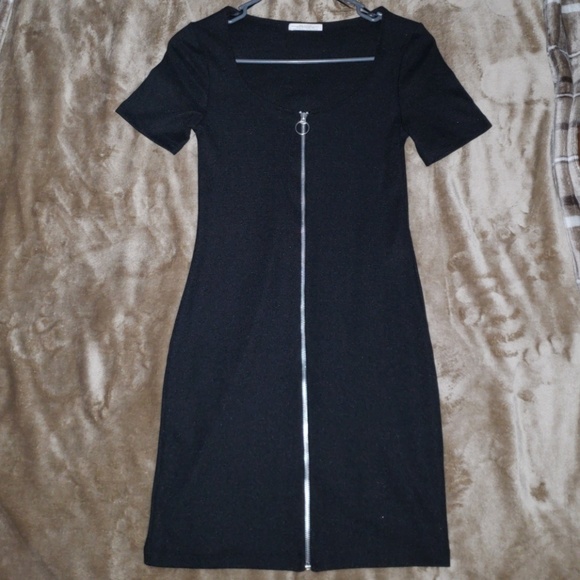 zara zip up dress